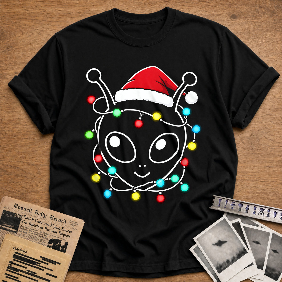 Antennae Alien Christmas Lights 98 T-Shirt - Black