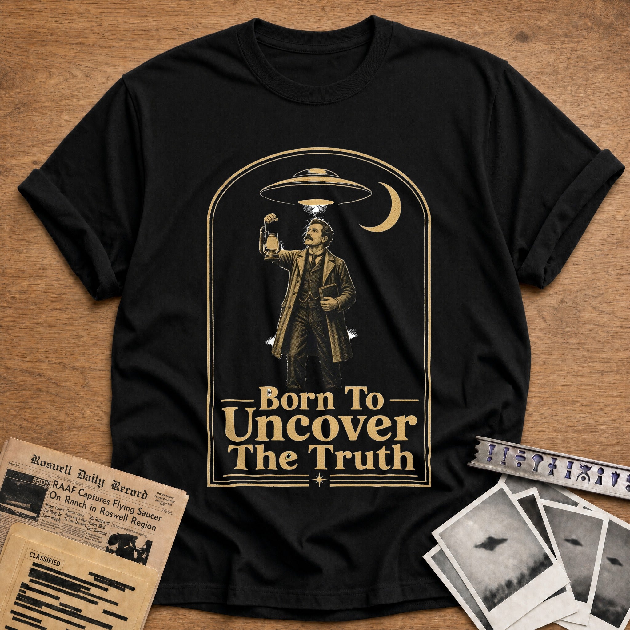 Born To Investigate - Black
