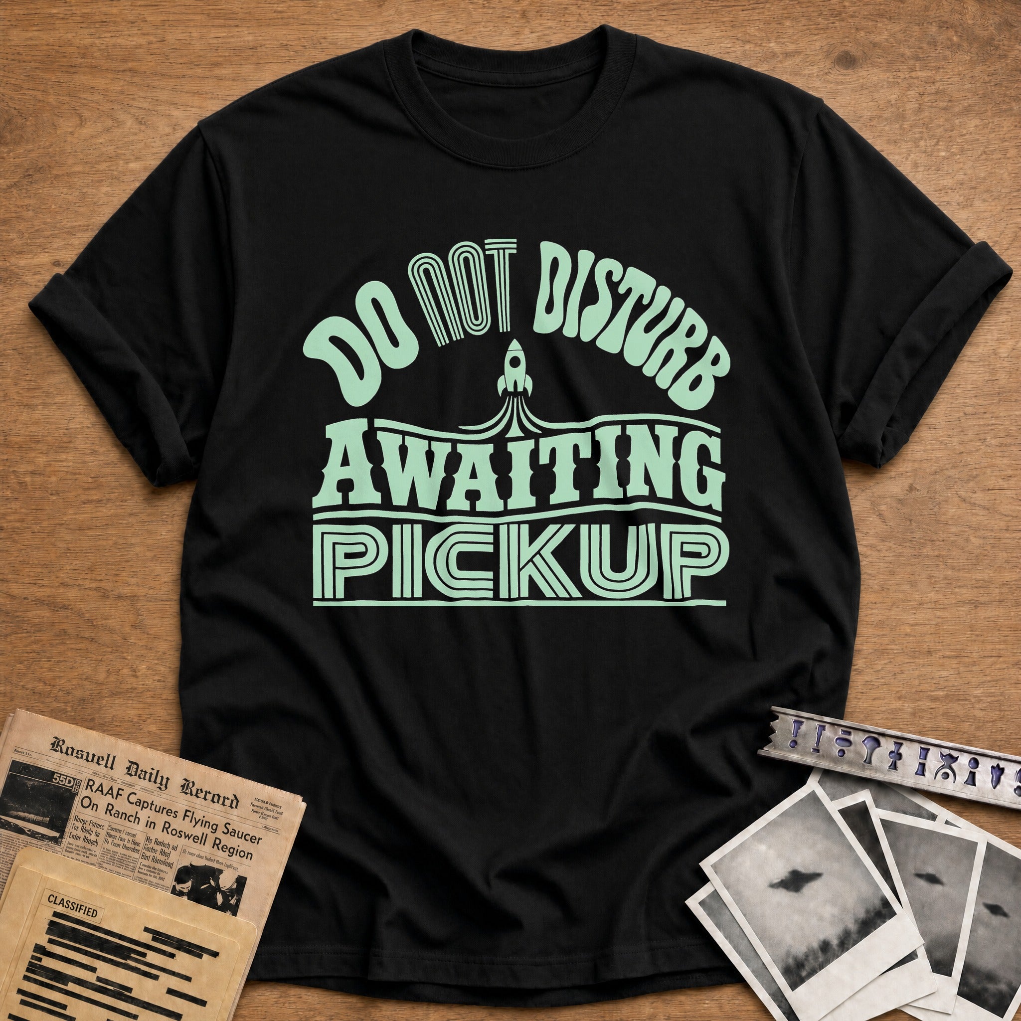 Do Not Disturb Awaiting Pickup 01 - Black