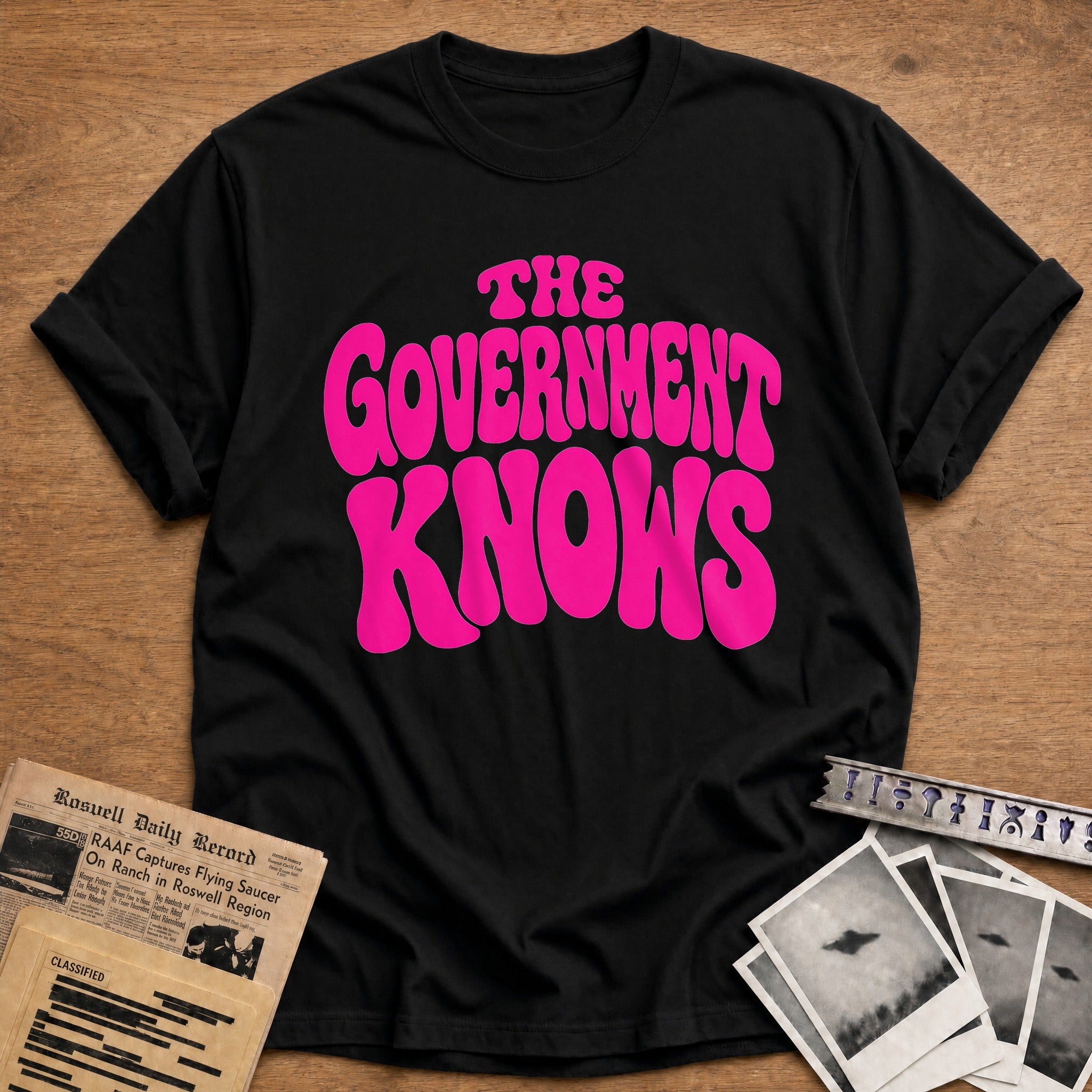 Government Knows - Black
