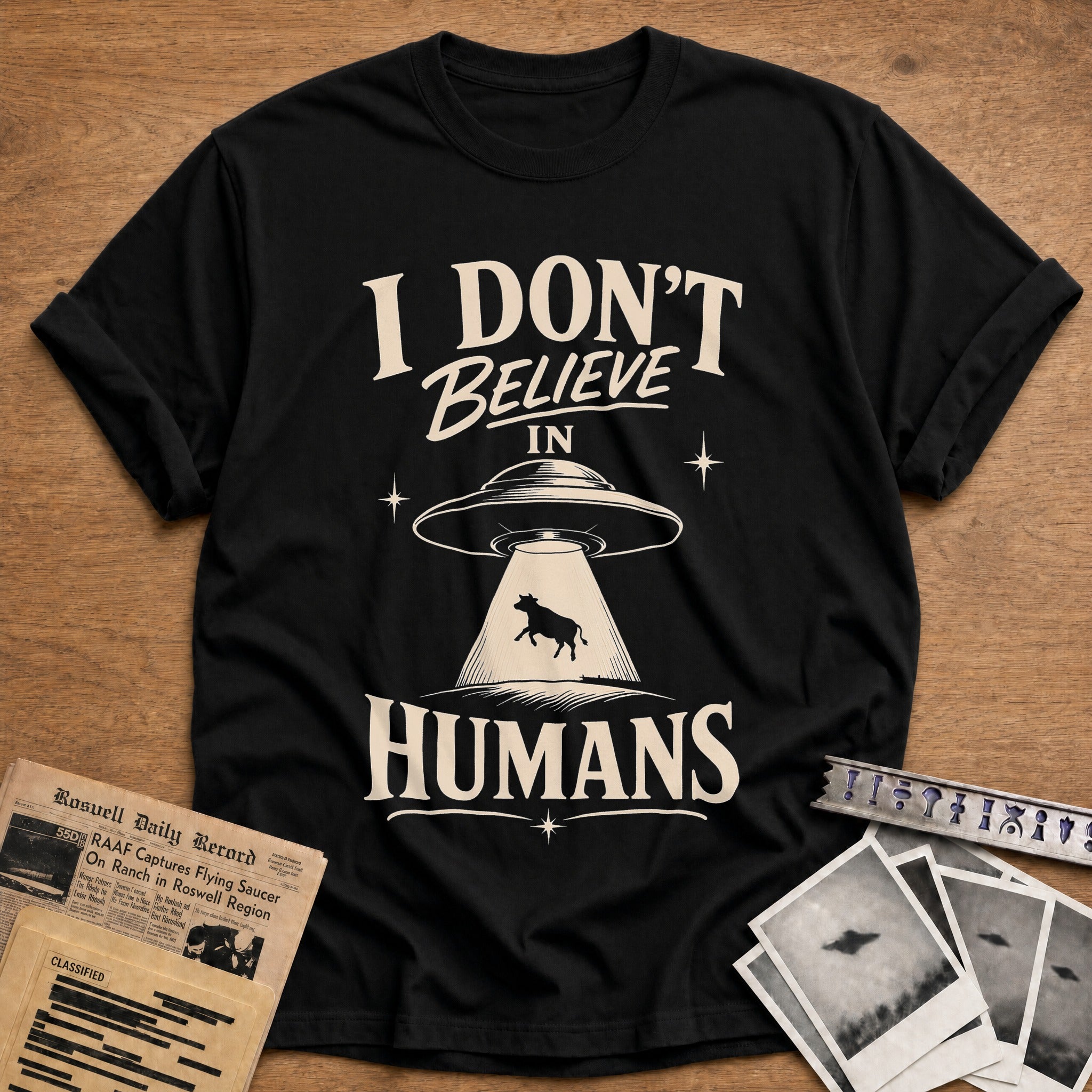 I Dont Believe In Humans 02 - Black