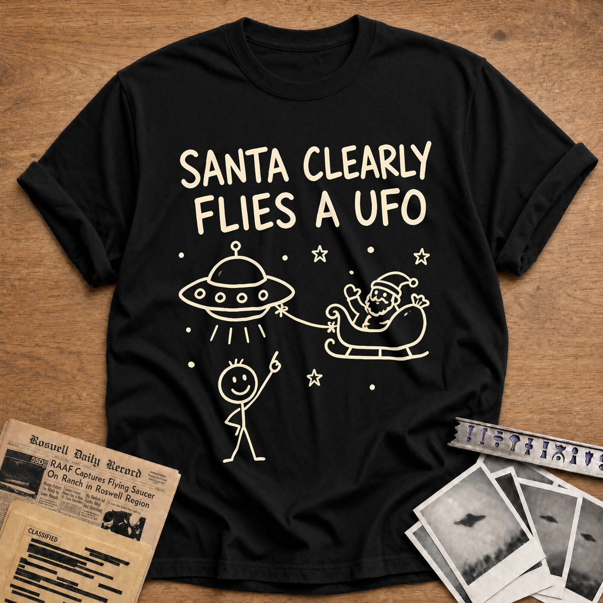 Santa Flies UFO 59 T-Shirt - Black