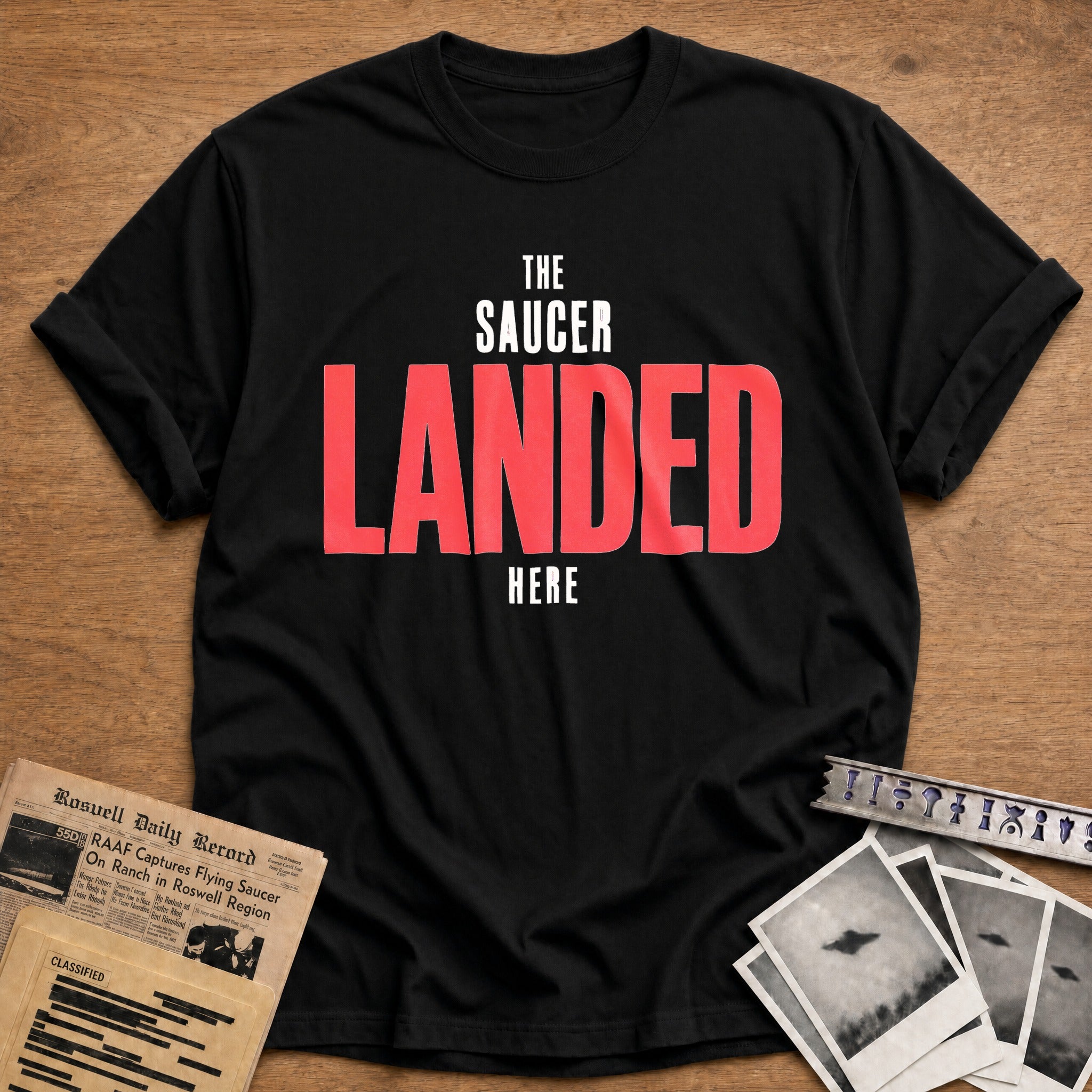 Saucer Landing - Black