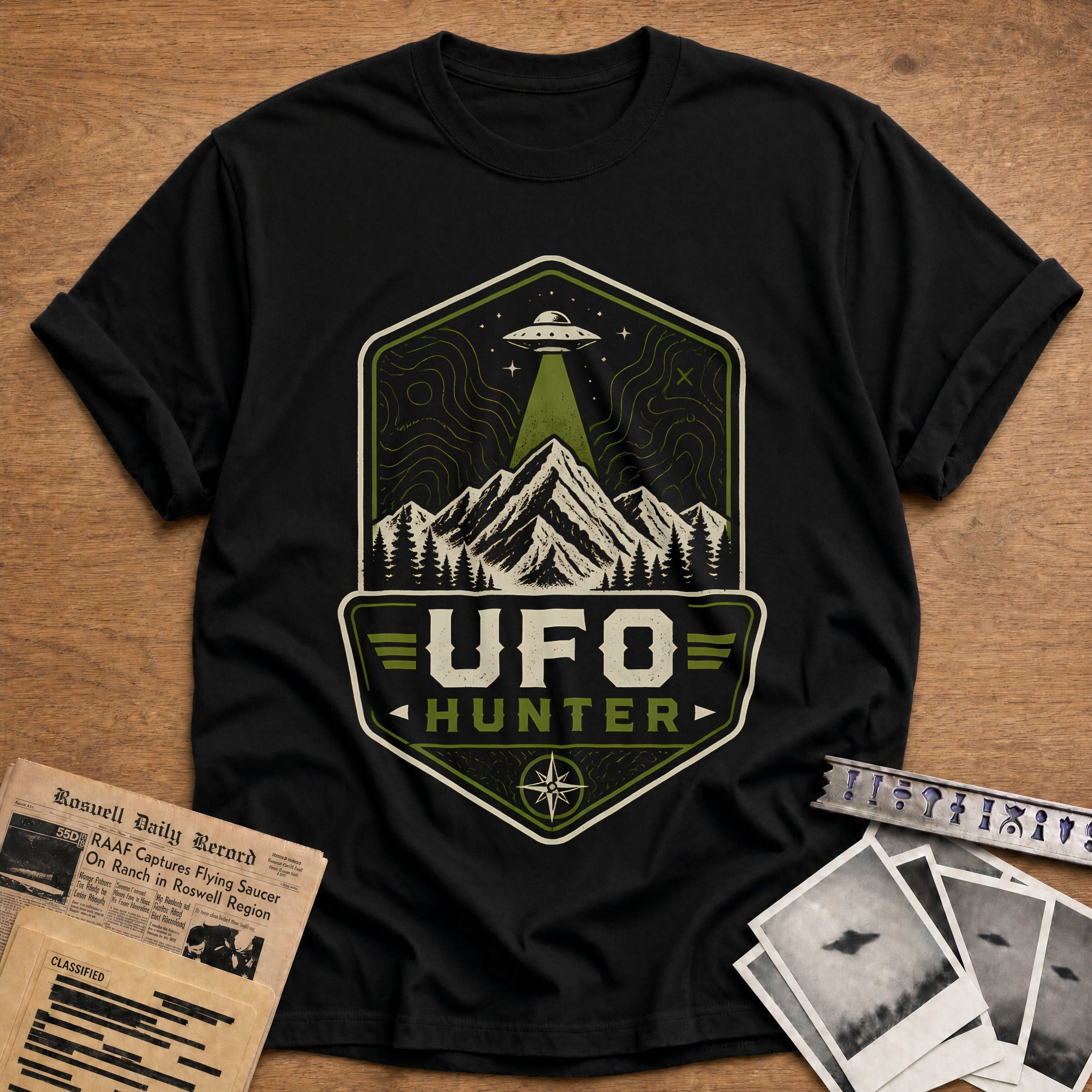 UFO Hunter Gorpcore 32 T-Shirt - Black