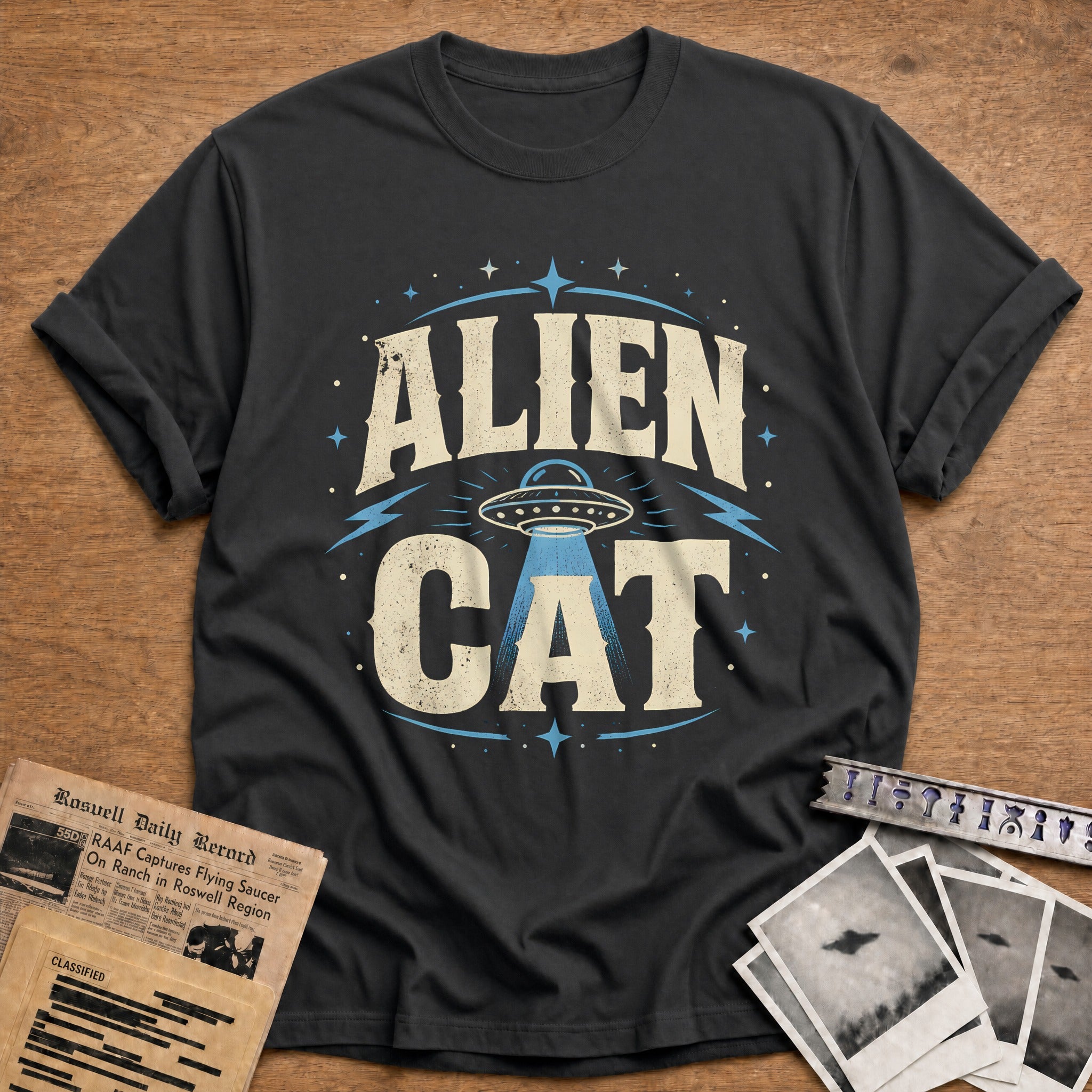 Alien Cat 42 T-Shirt - Charcoal