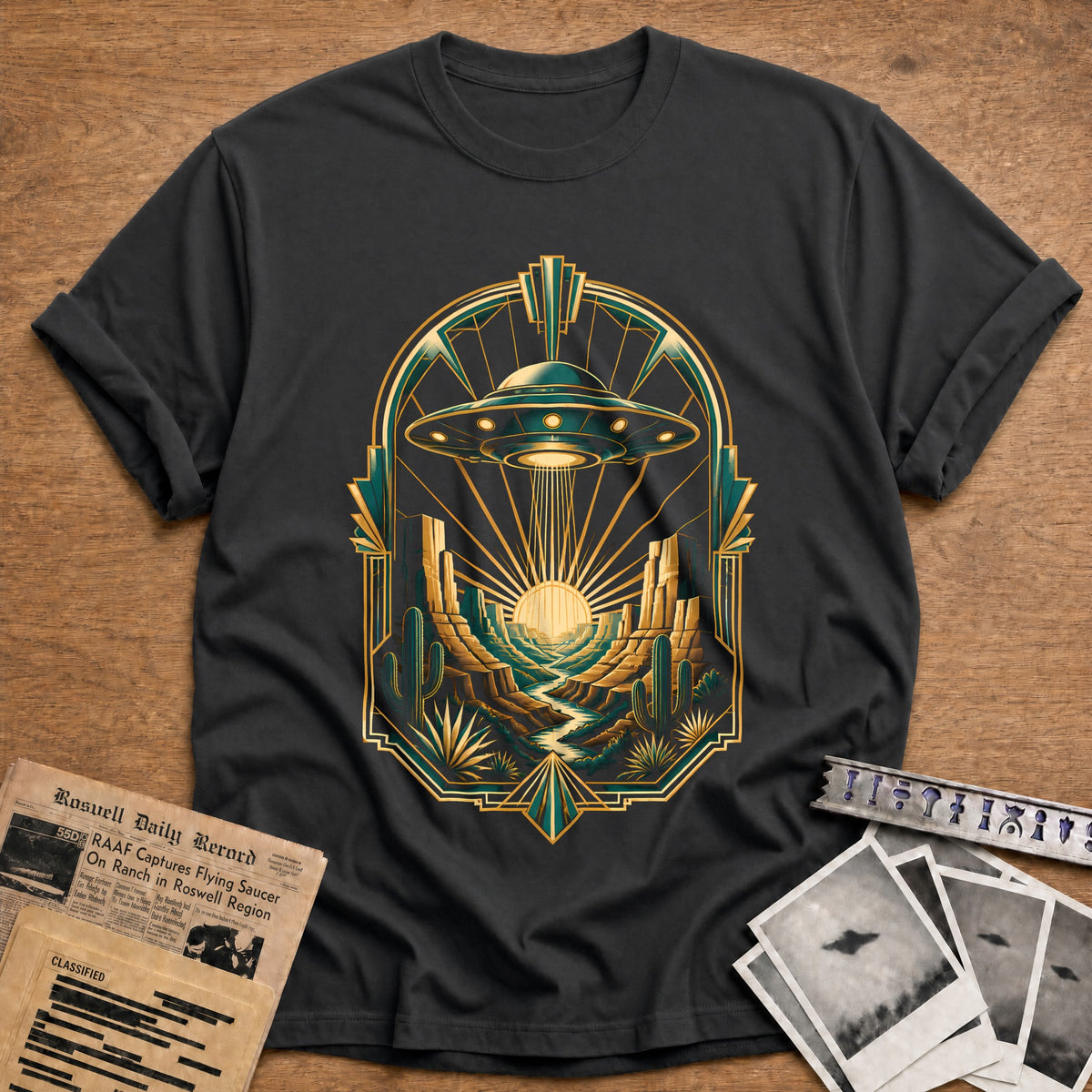 Art Deco Canyon UFO 15 T-Shirt - Charcoal