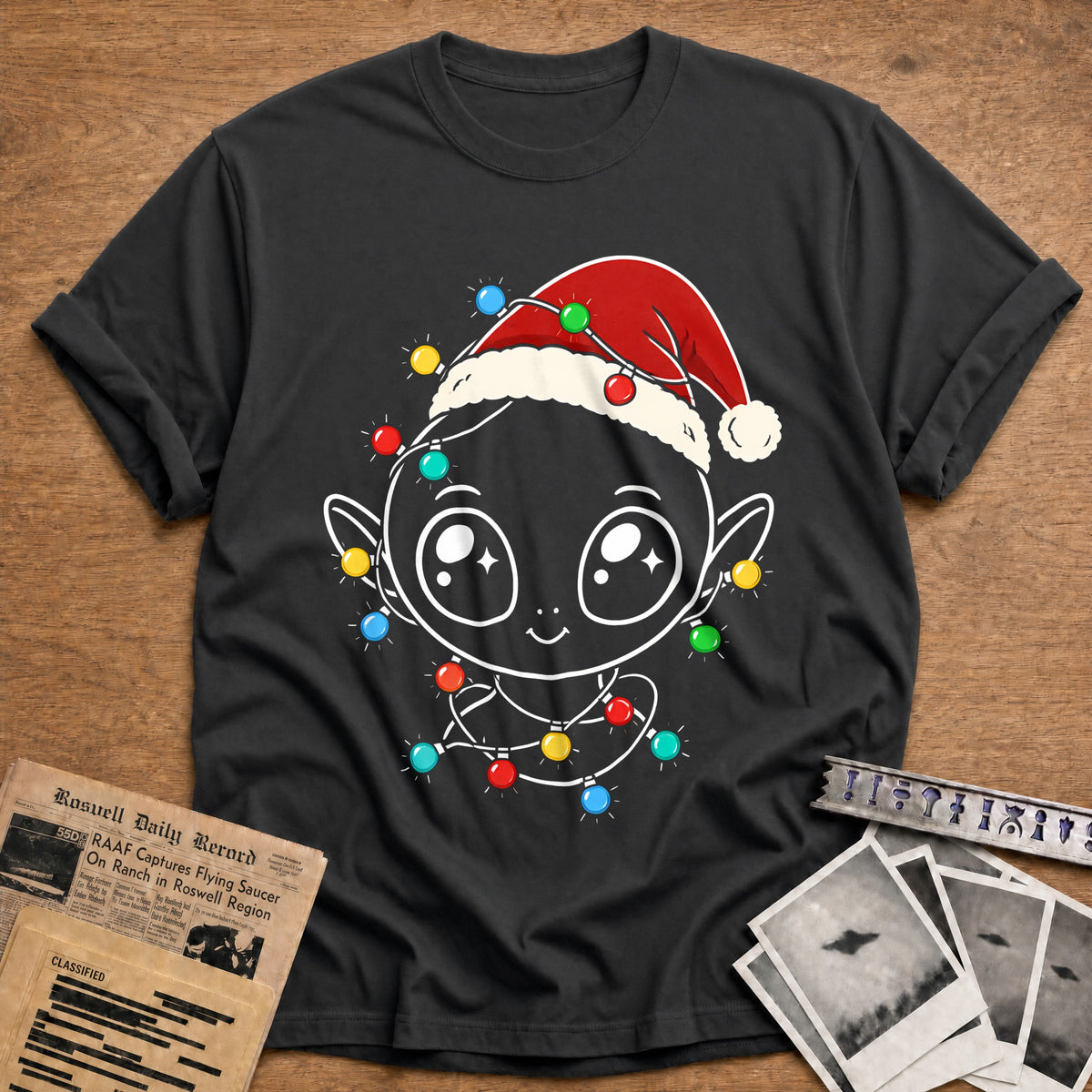 Chibi Alien Christmas Lights 42 T-Shirt - Charcoal