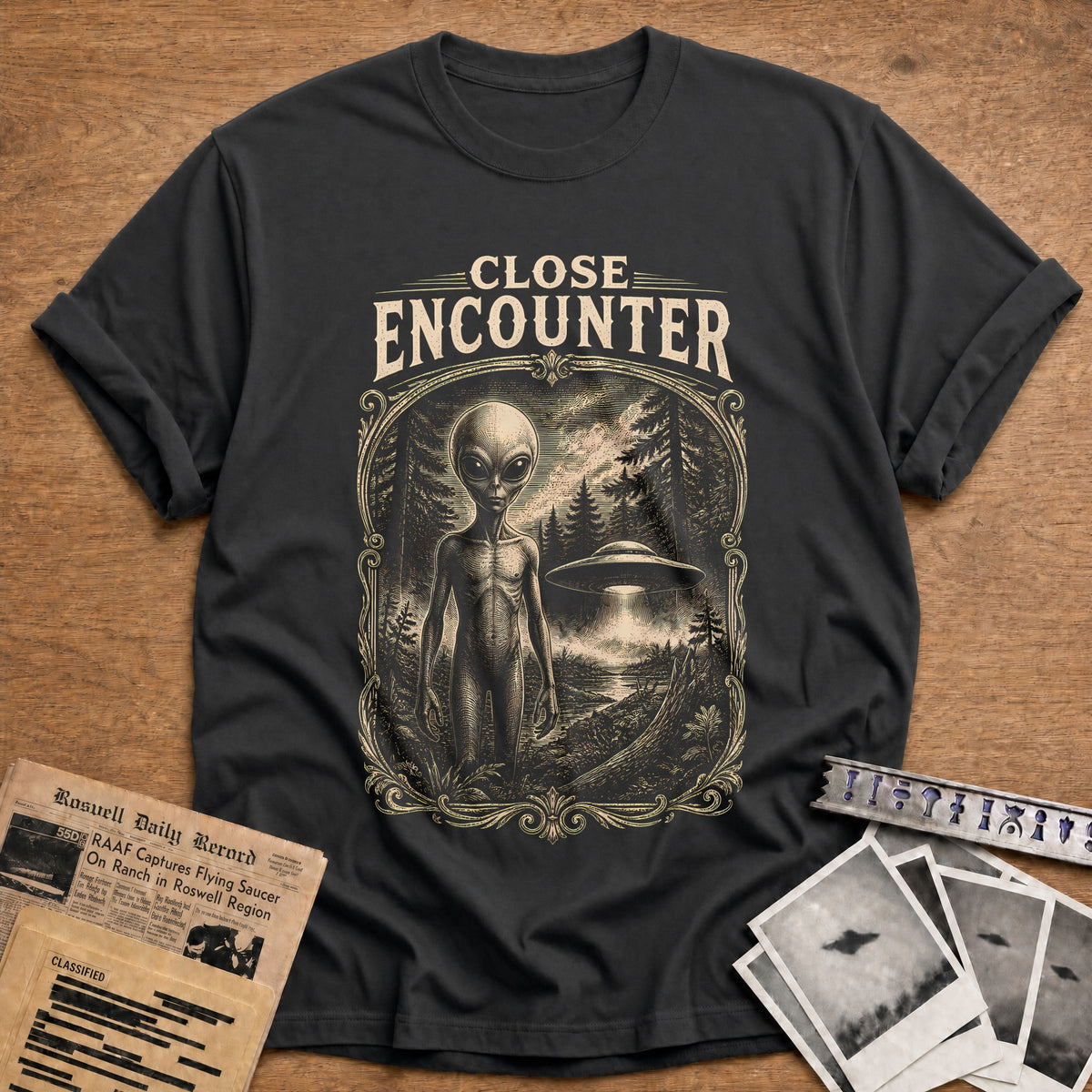 Close Encounter Woodcut 34 T-Shirt - Charcoal