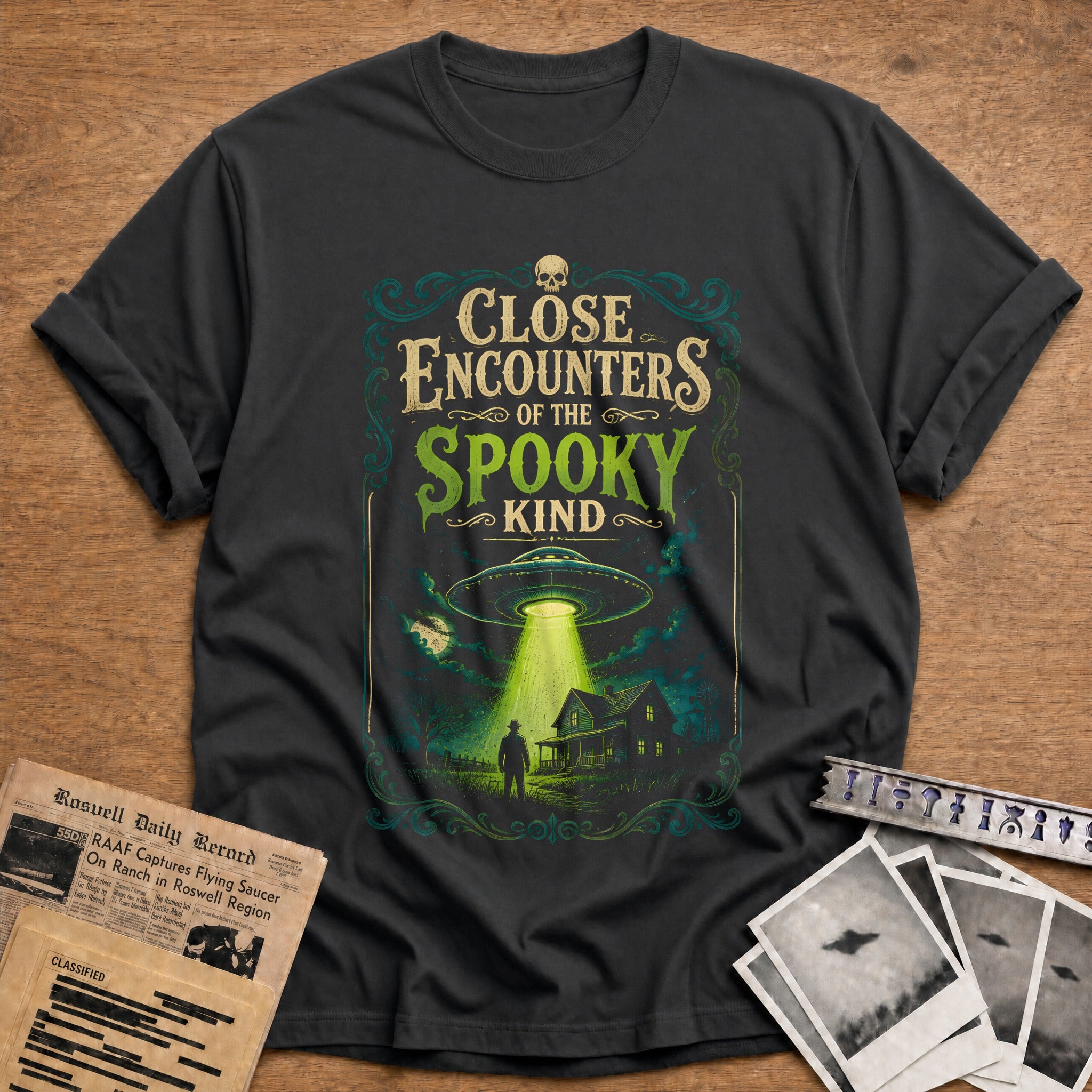Close Encounters Spooky 78 T-Shirt - Charcoal