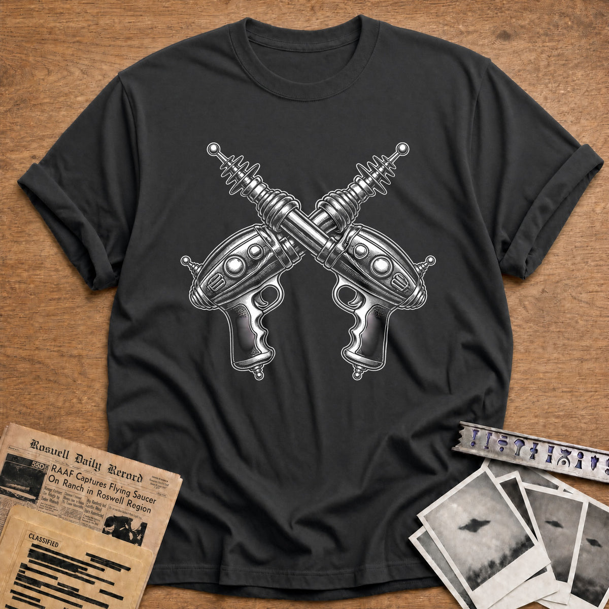 Crossed Ray Guns 32 T-Shirt - Charcoal