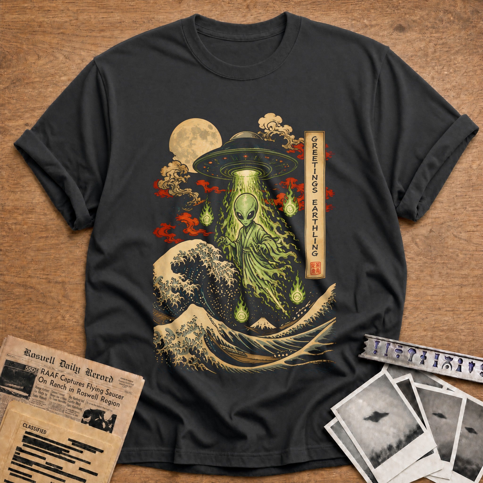 Greetings Earthling 94 T-Shirt - Charcoal