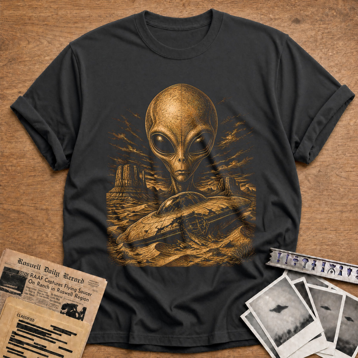 Head Crashed Saucer 76 T-Shirt - Charcoal