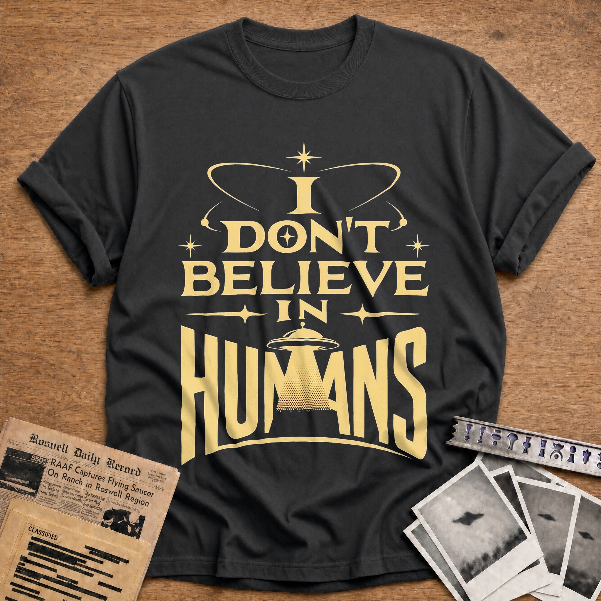 I Dont Believe In Humans 01 - Charcoal