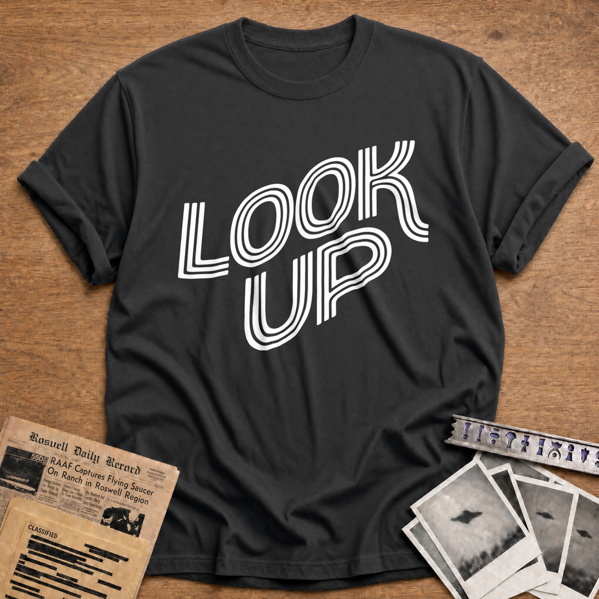 Look Around - Charcoal