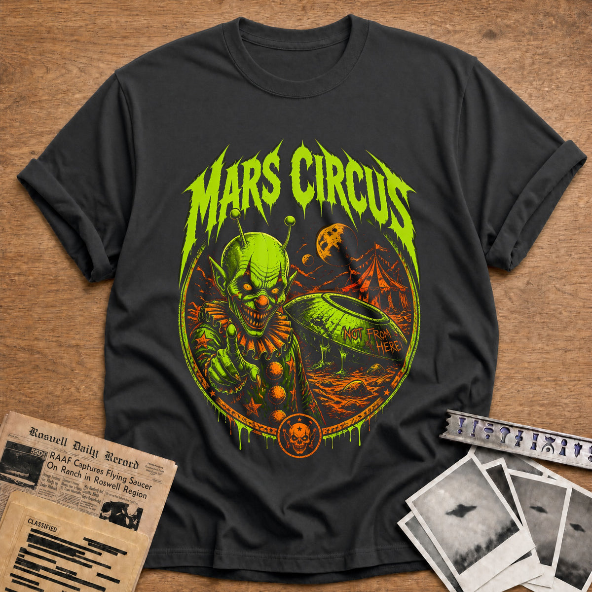 Mars Circus 14 T-Shirt - Charcoal