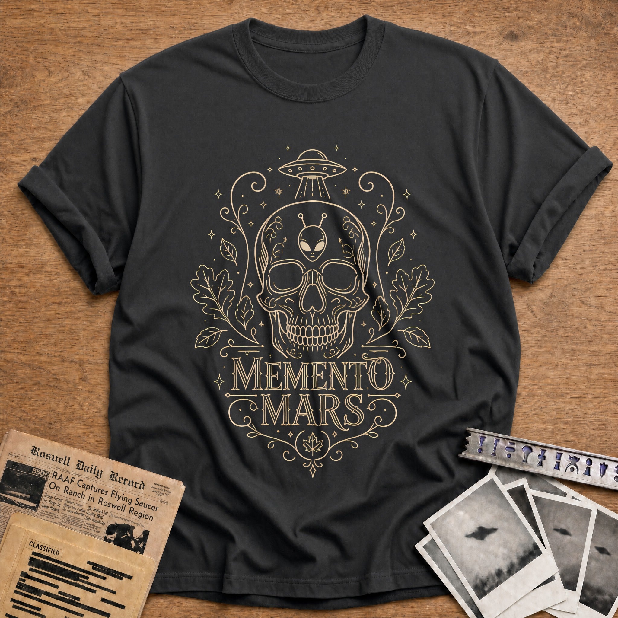 Memento Mars Skull 10 - Charcoal