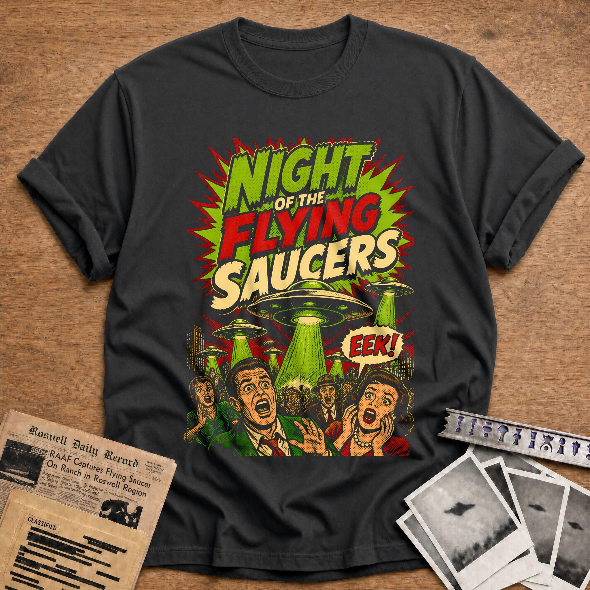 Night Of The Flying Saucers 12 T-Shirt - Charcoal