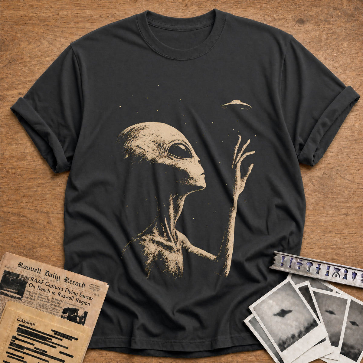 Reach UFO 69 T-Shirt - Charcoal