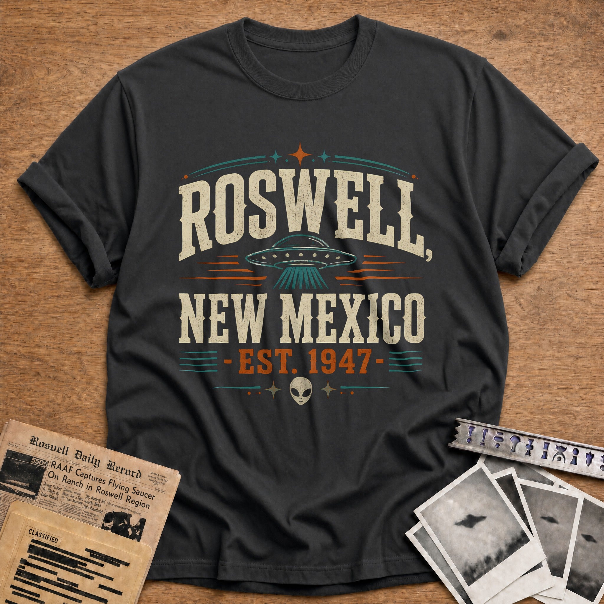 Roswell New Mexico Est 1947 60 T-Shirt - Charcoal