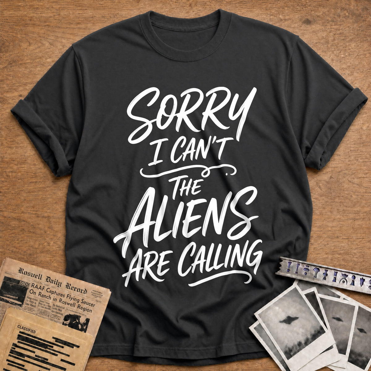 Sorry I Can't The Aliens Are Calling 32 T-Shirt - Charcoal