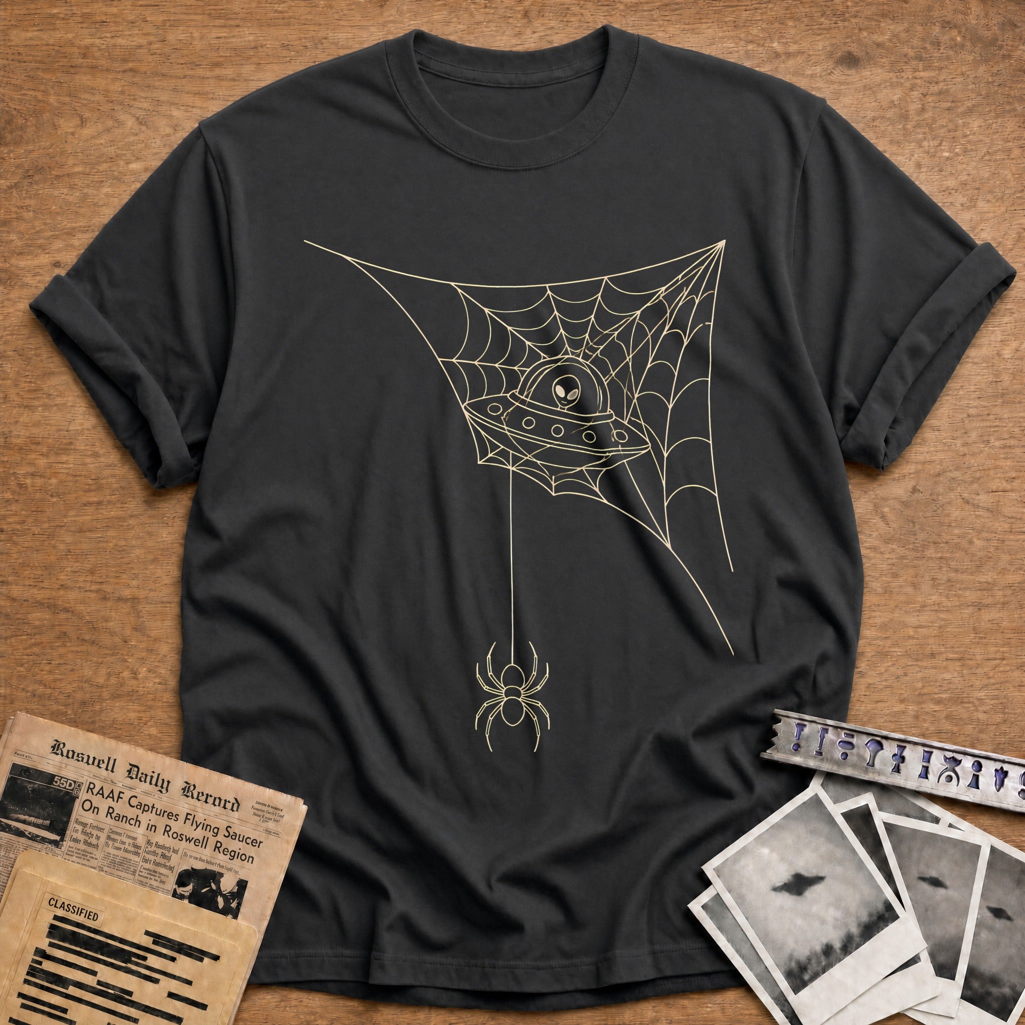 Spiderweb Ufo Caught 65 - Charcoal