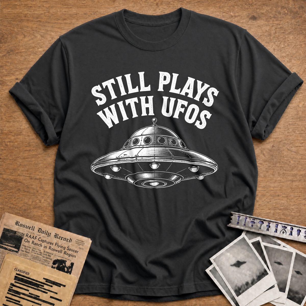 Still Plays With UFOs 88 T-Shirt - Charcoal