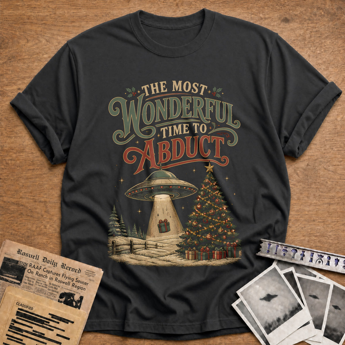 The Most Wonderful Time To Abduct 82 T-Shirt - Charcoal