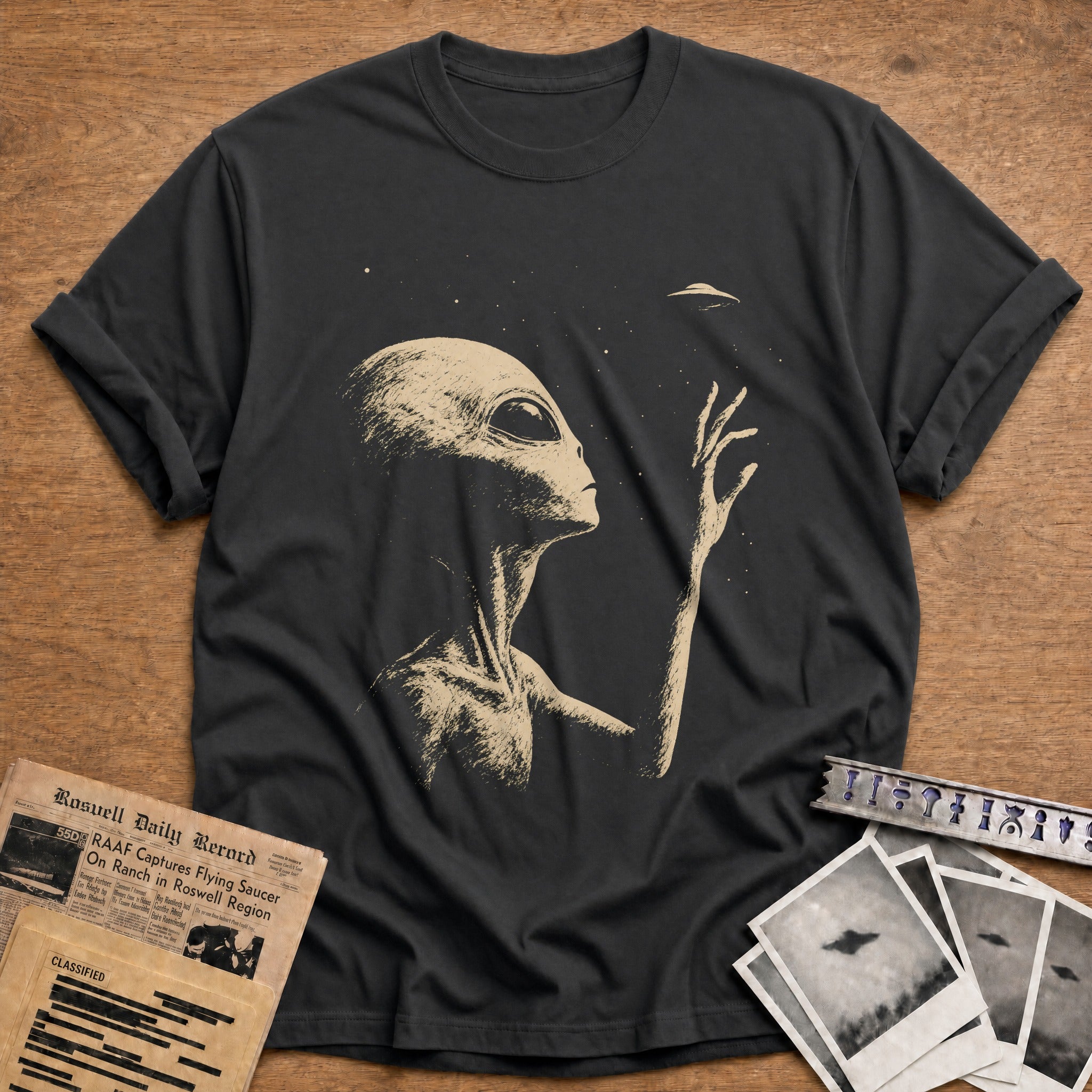 alien ufo space vintage - Charcoal