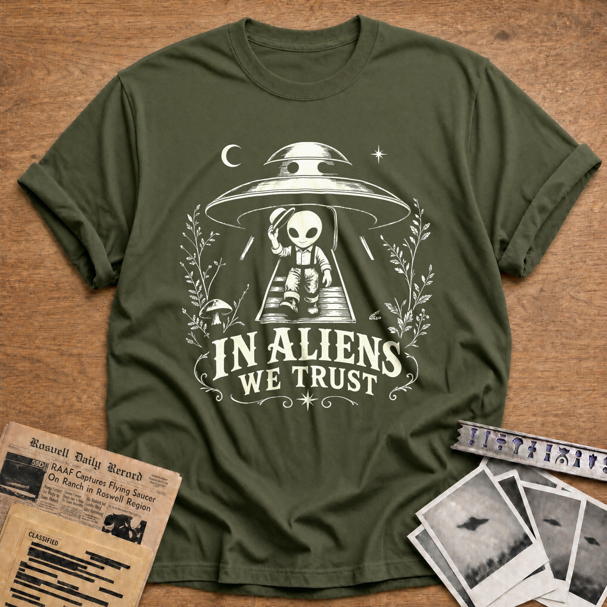 Aliens We Trust - Military Green