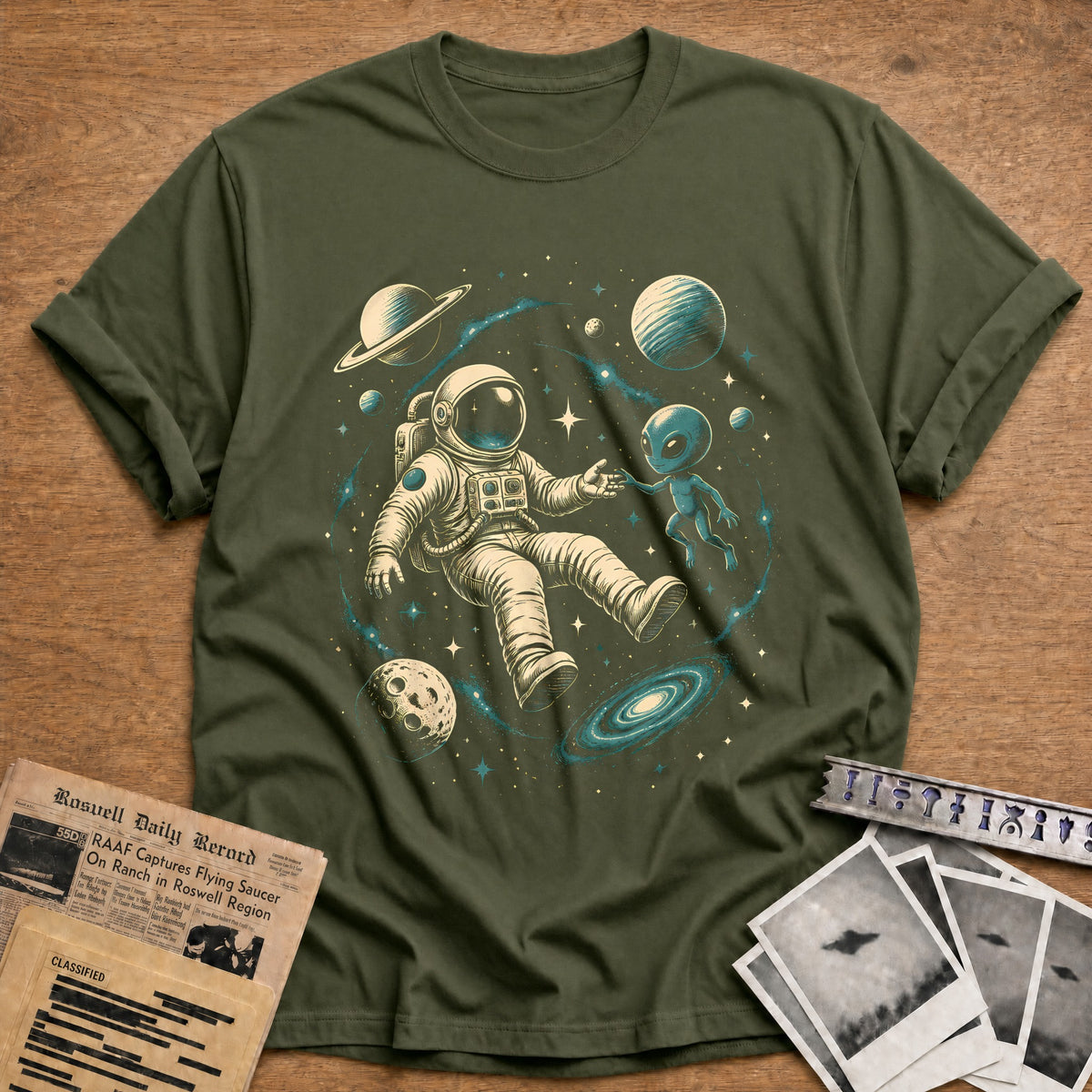 Astronaut Alien Cosmic 57 T-Shirt - Military Green