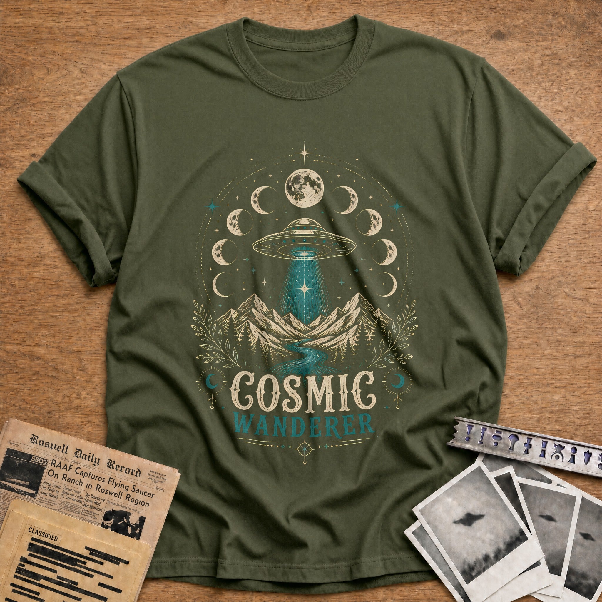 Cosmic Wanderer Boho 96 T-Shirt - Military Green