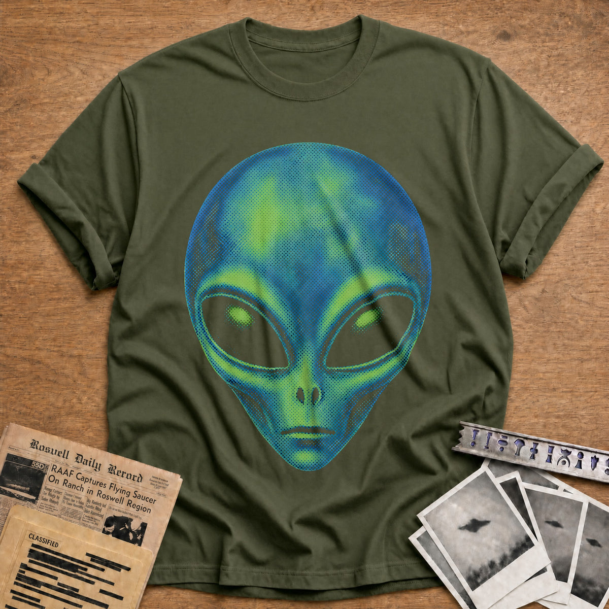 Halftone Alien 69 T-Shirt - Military Green