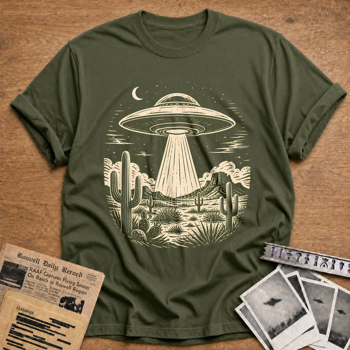 Linocut Saucer Desert 80 T-Shirt - Military Green