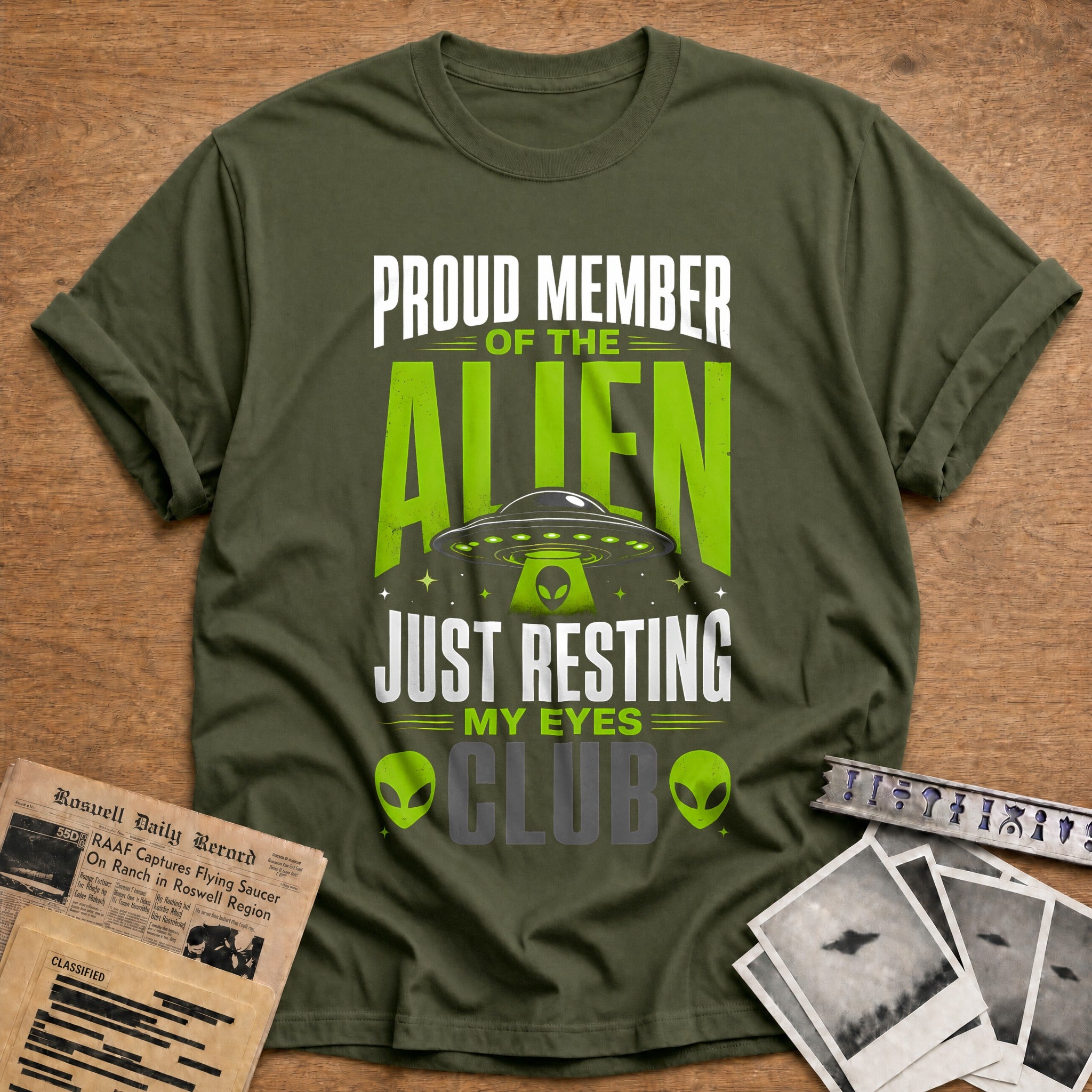 Resting Eyes Club 77 T-Shirt - Military Green
