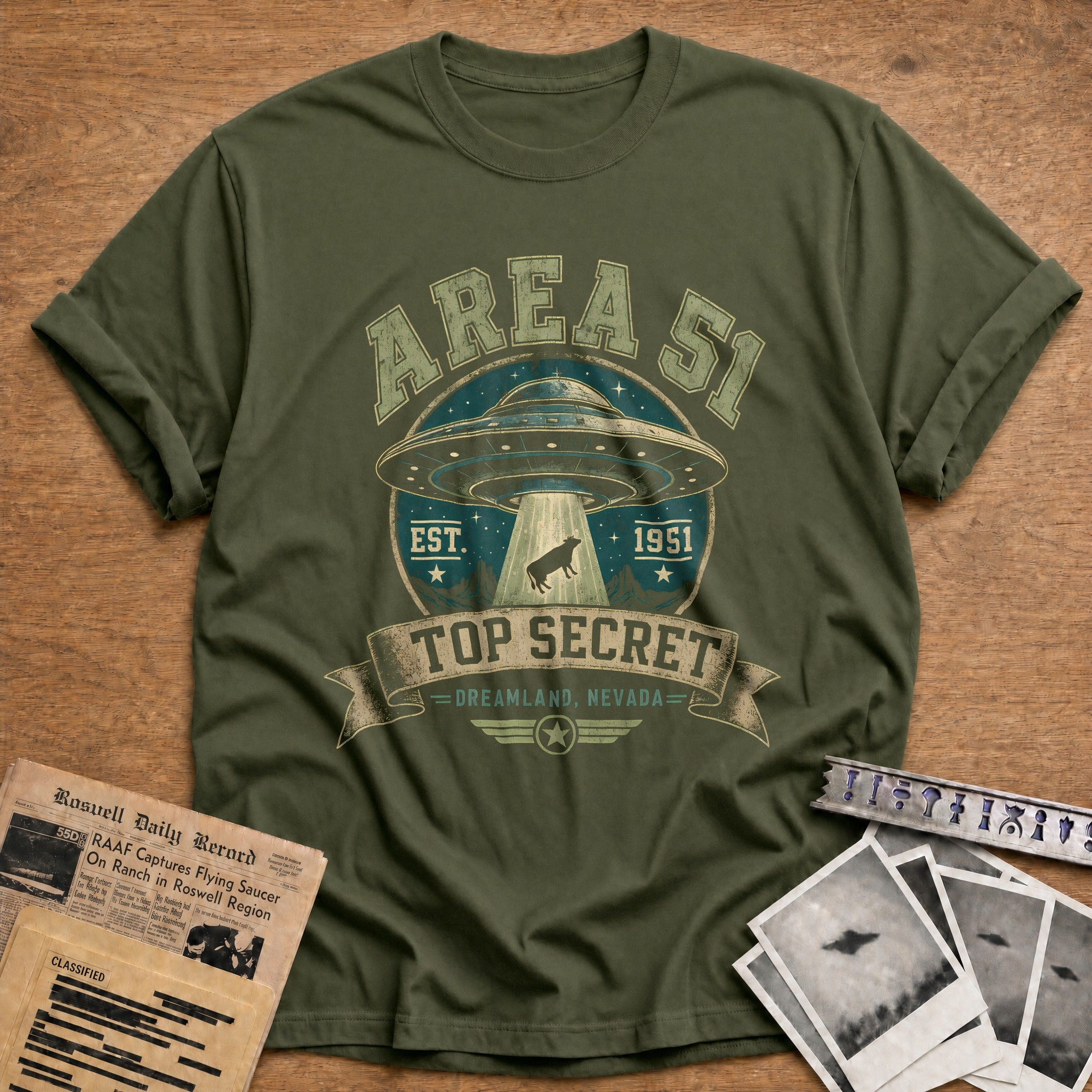 Retro Varsity Saucer 78 T-Shirt - Military Green