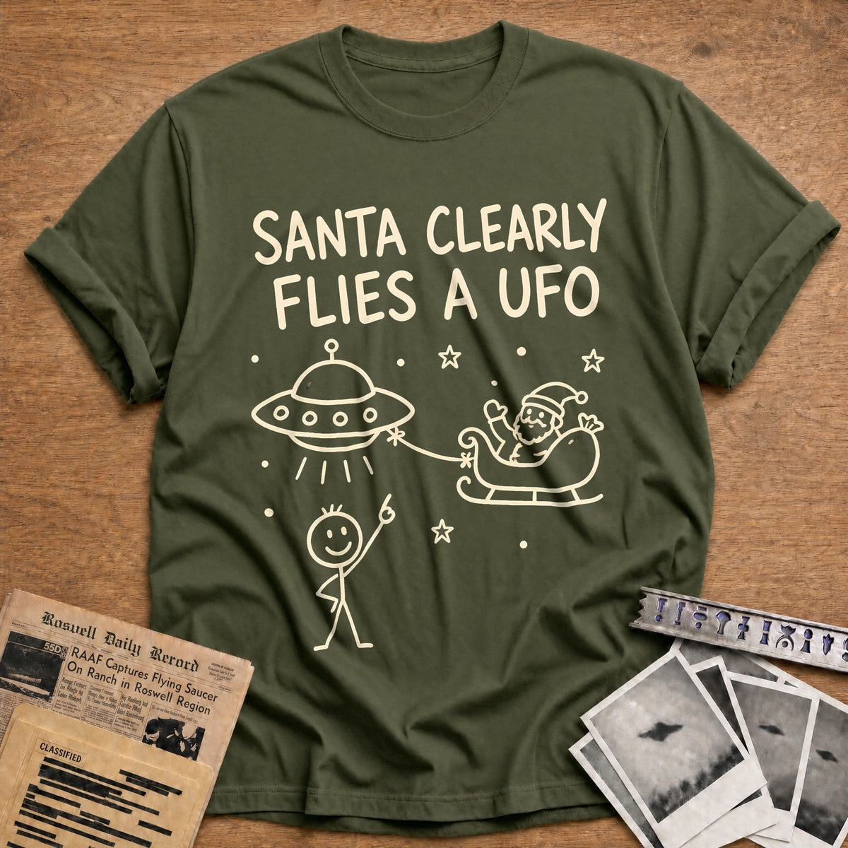 Santa Flies UFO 59 T-Shirt - Military Green