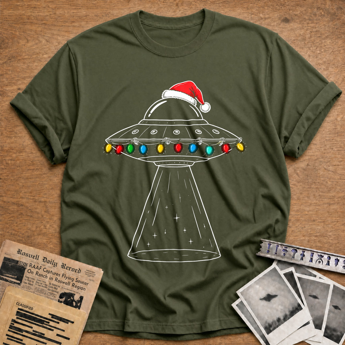 Tractor Beam UFO Christmas Lights 57 T-Shirt - Military Green