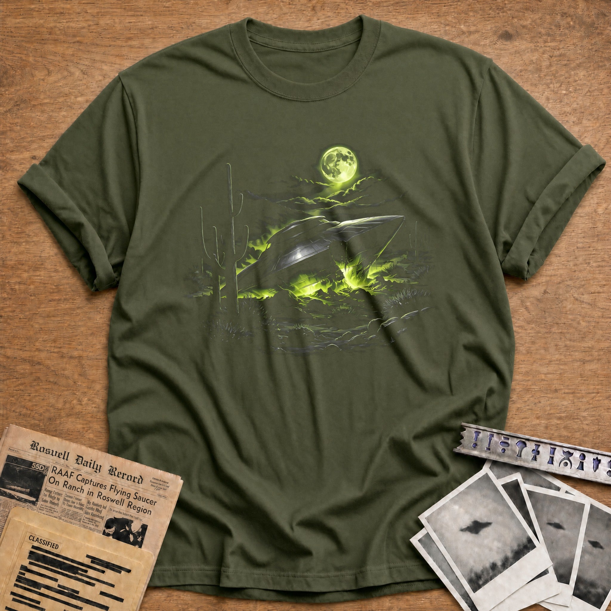 ufo desert night alien funny - Military Green