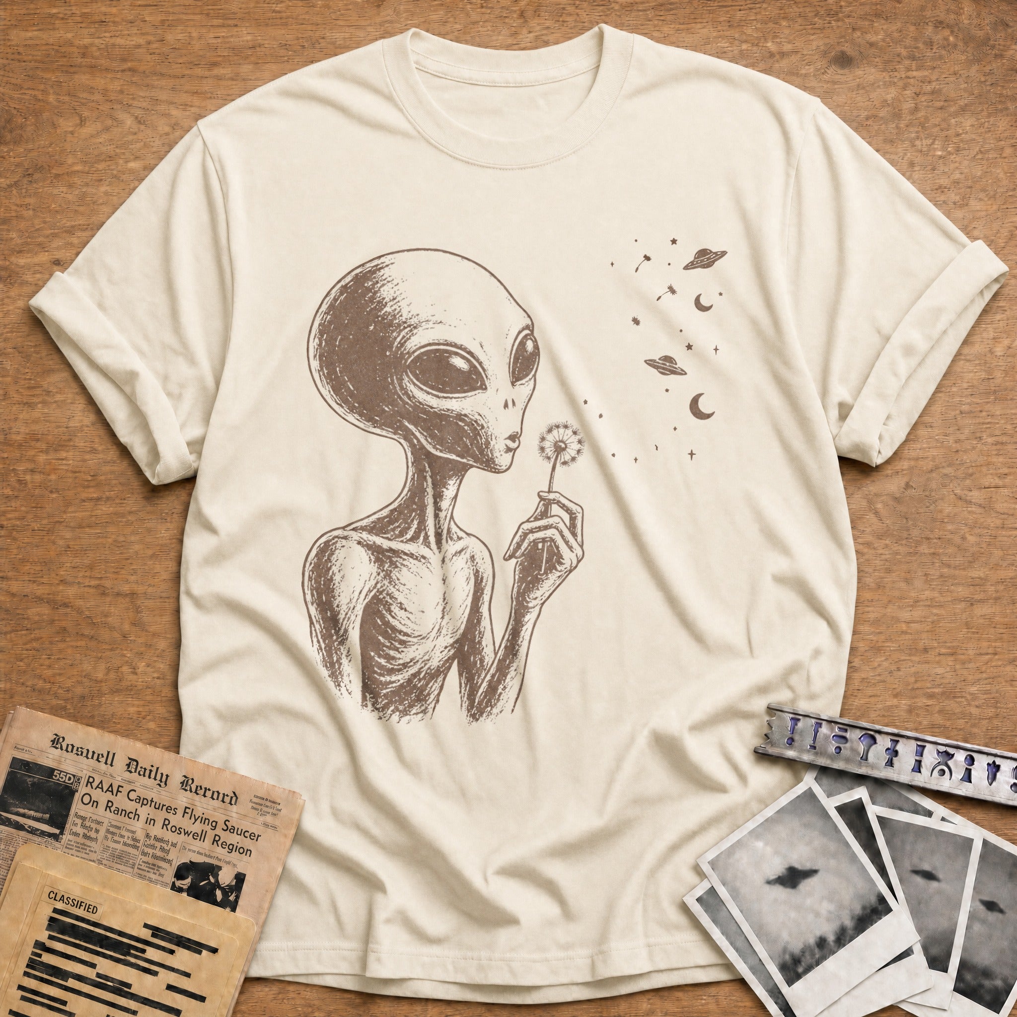 alien dandelion wish space vintage - Natural