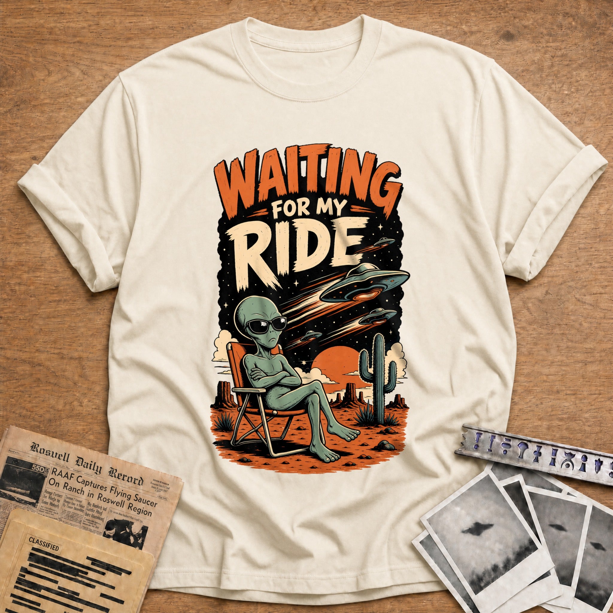 waiting for my ride alien ufo funny - Natural