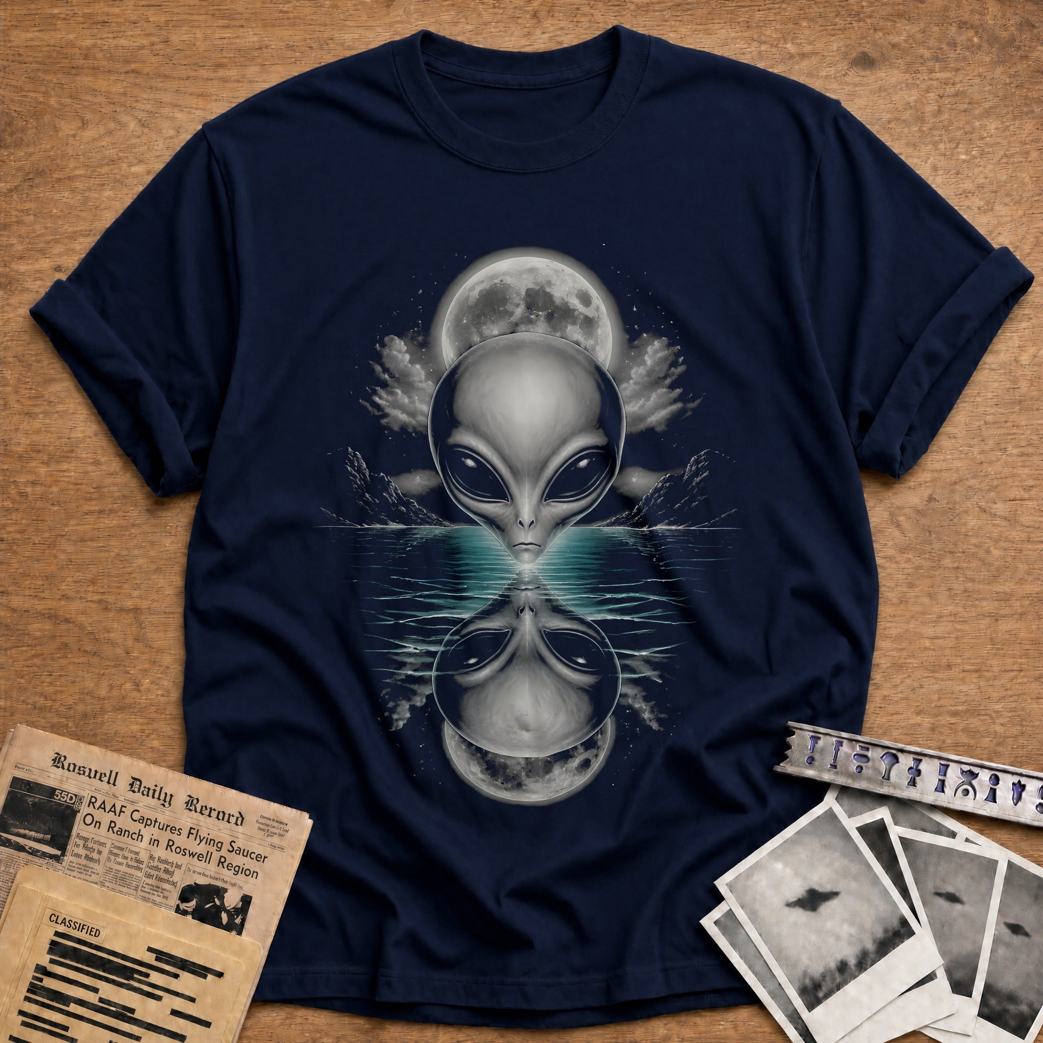 Alien Reflected Water 26 - Navy