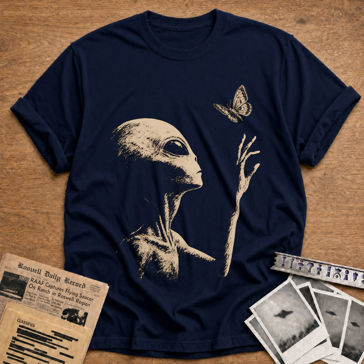 Moth 81 T-Shirt - Navy