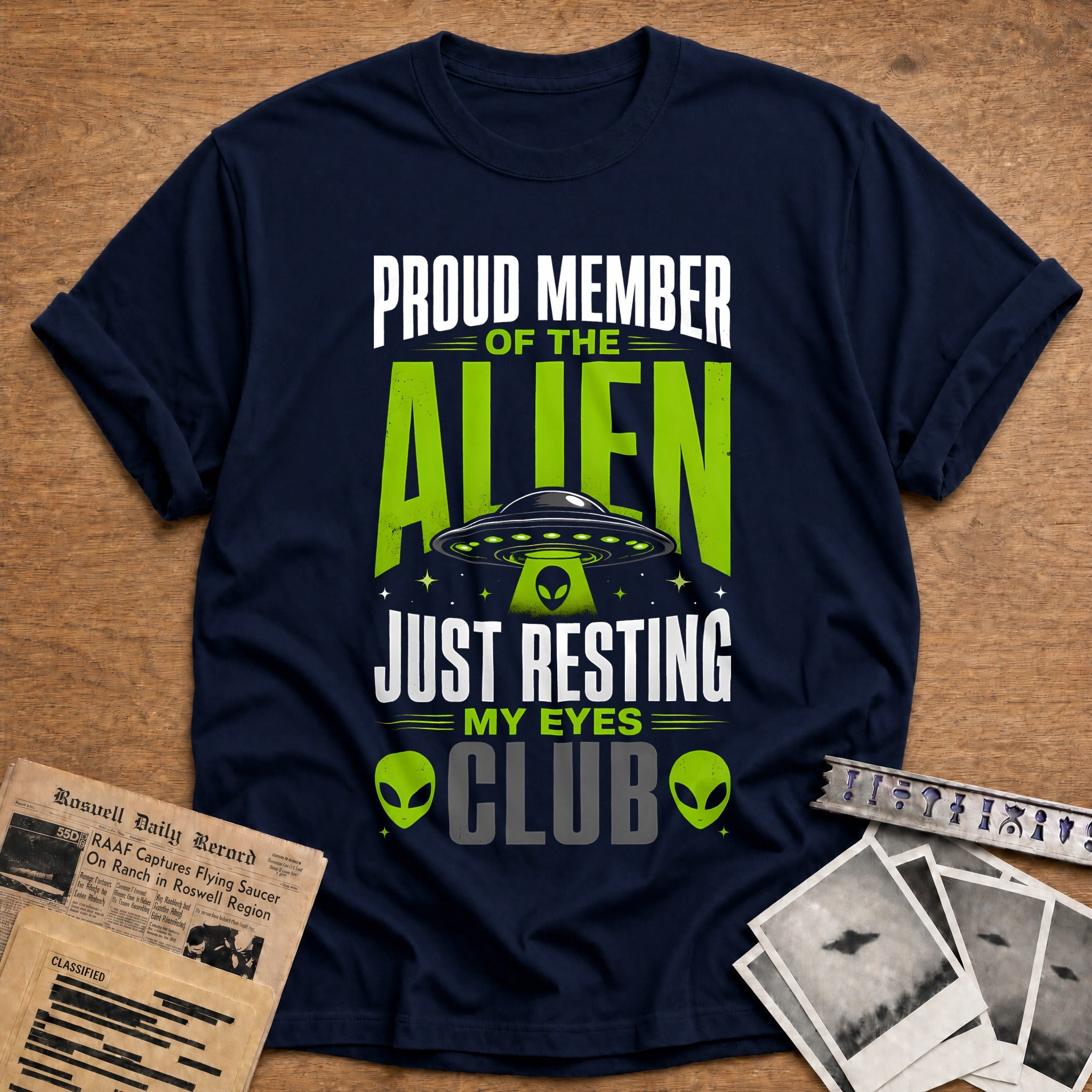 Resting Eyes Club 77 T-Shirt - Navy