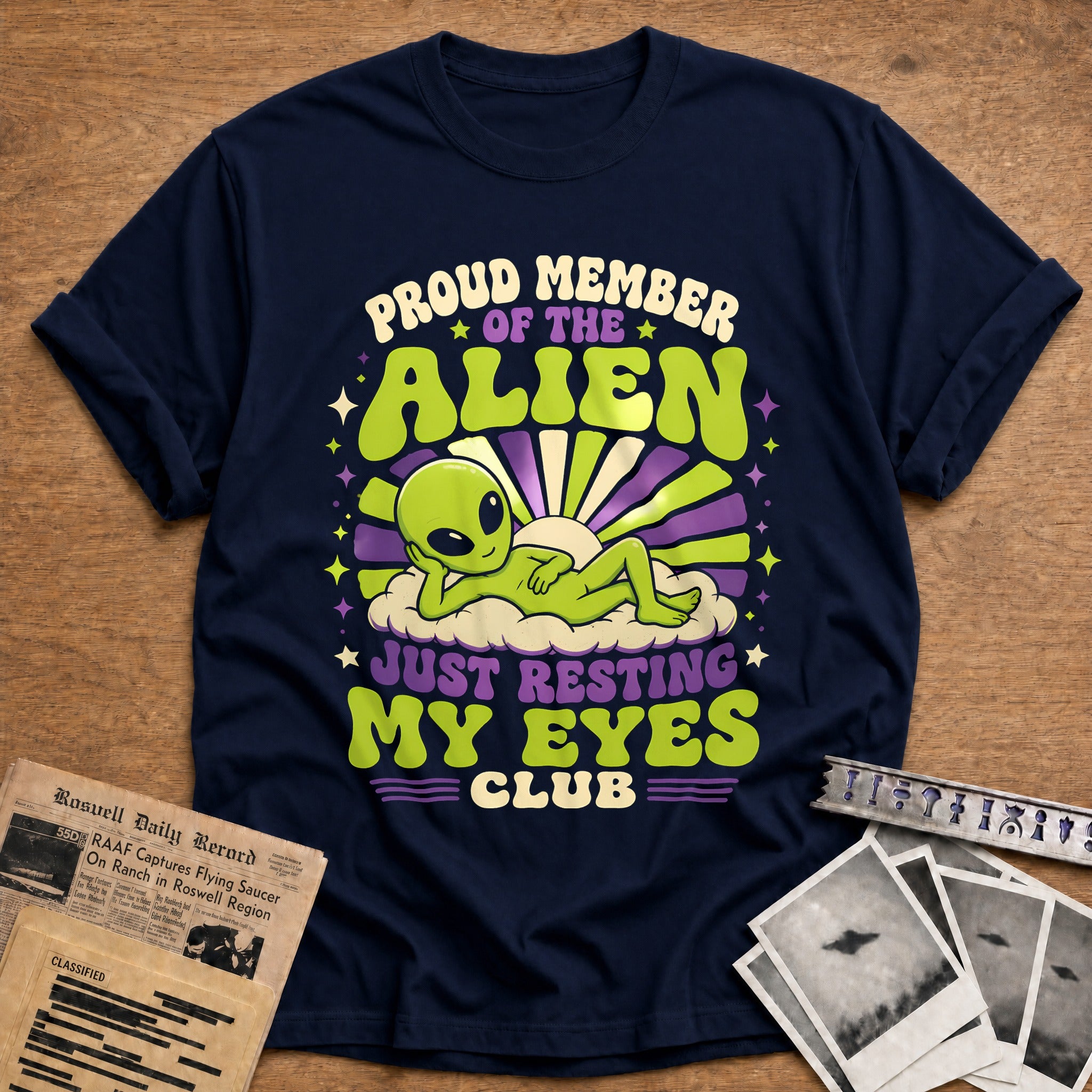 Resting Eyes Club Groovy 25 T-Shirt - Navy