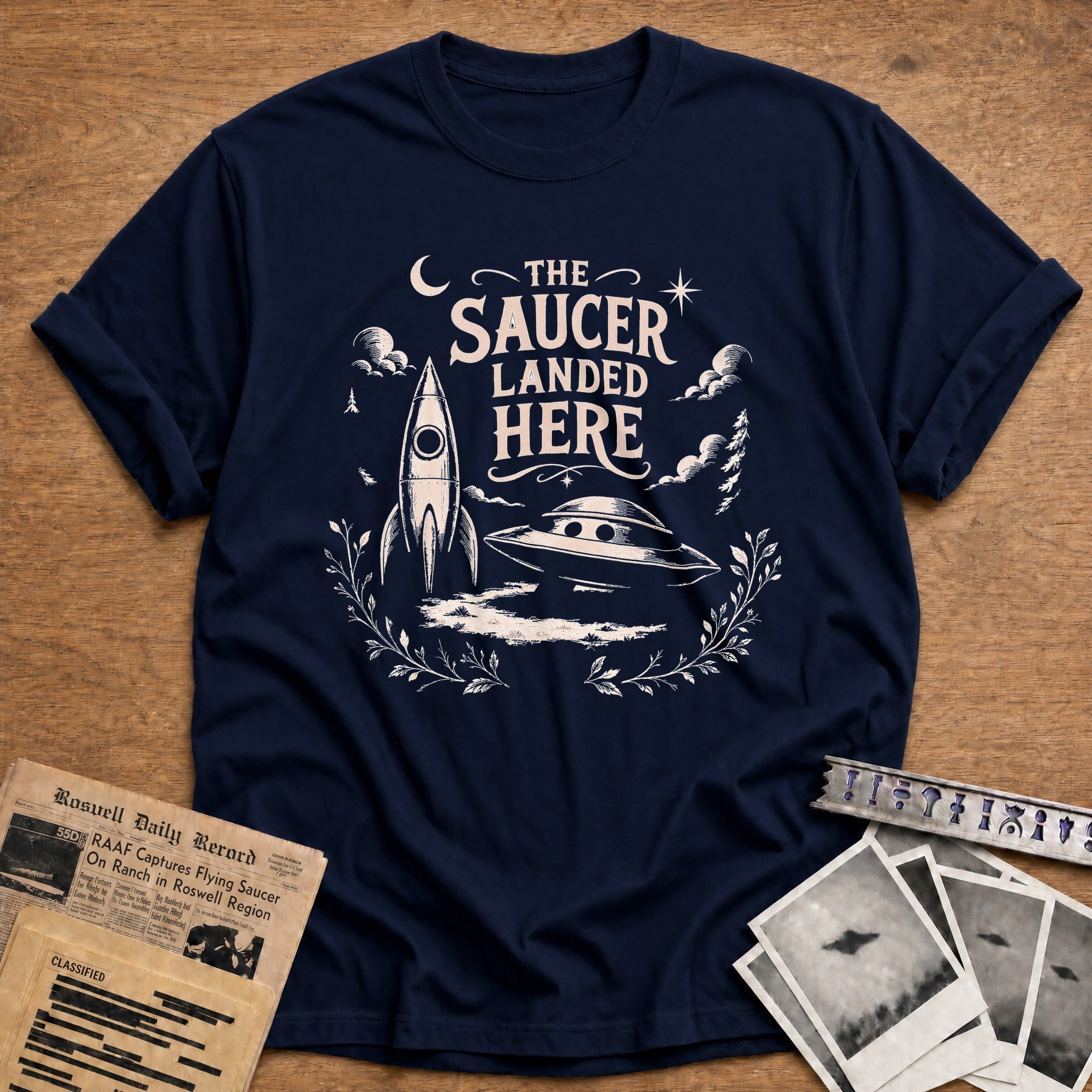 The Saucer Landed Here - Navy