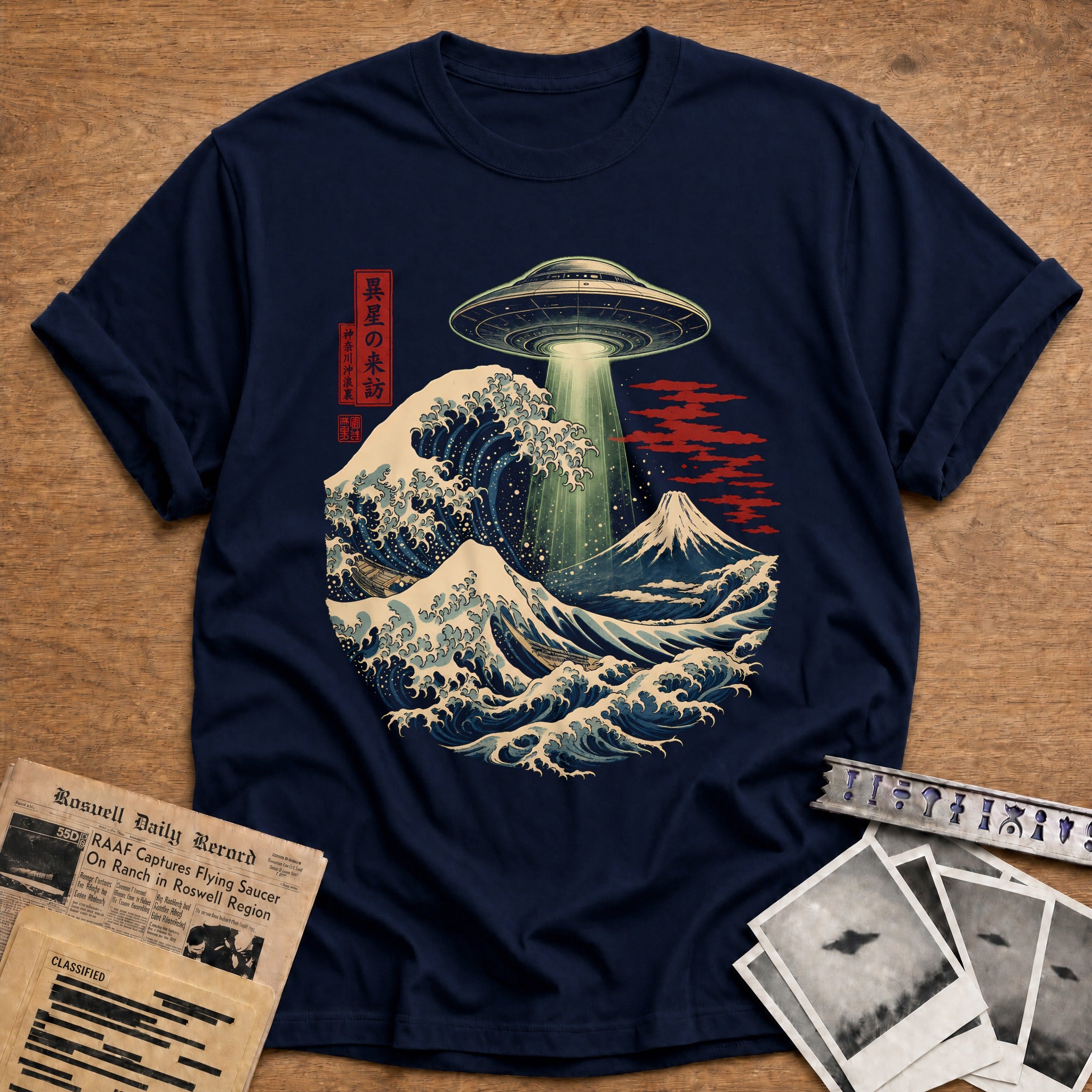 Ufo Over Great Wave 79 T-Shirt - Navy