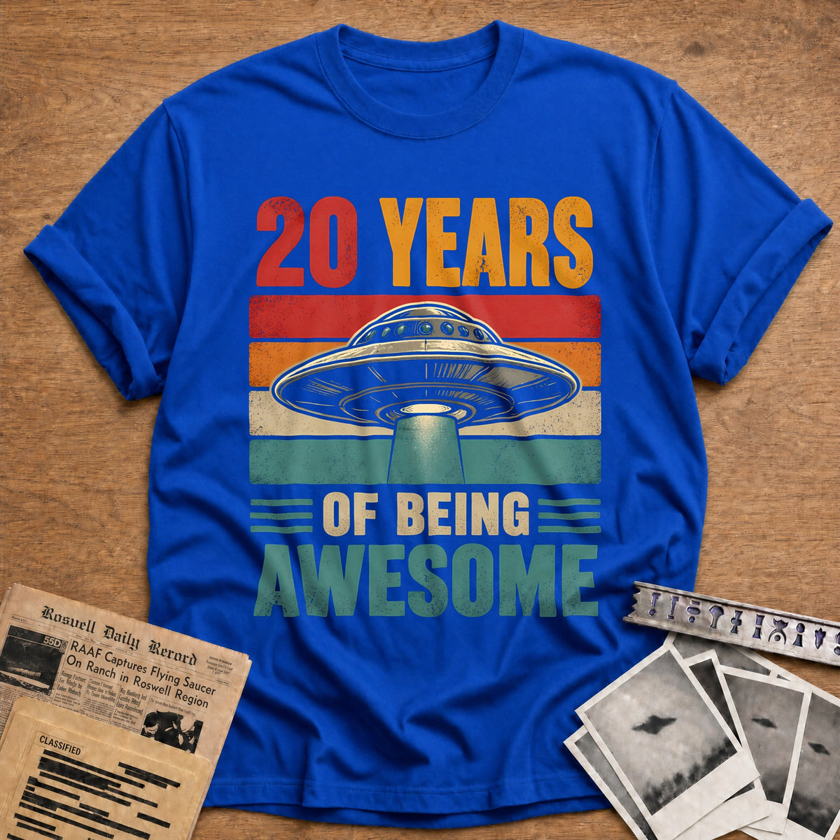 20 Being Awesome T-Shirt - Royal