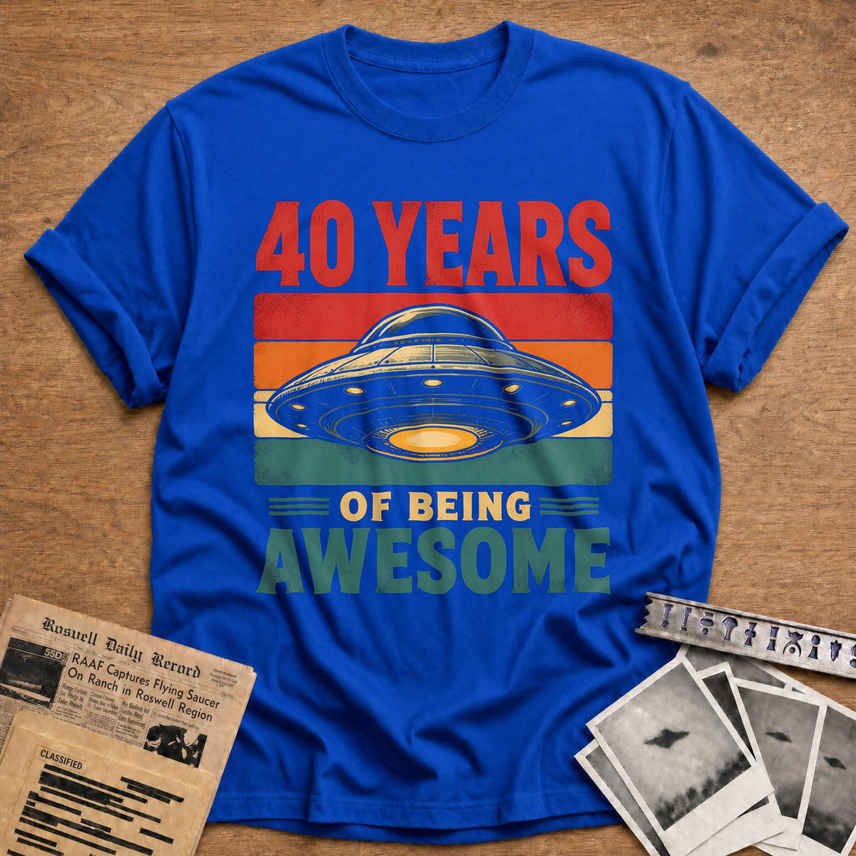 40 Being Awesome T-Shirt - Royal