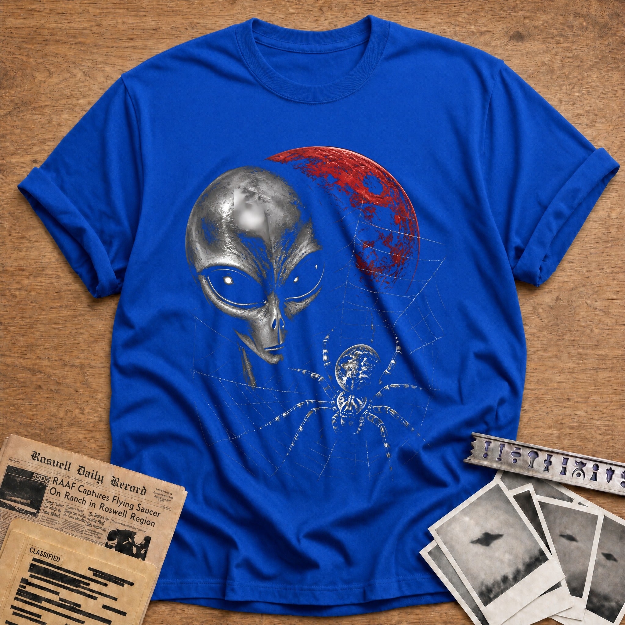 Alien Spider Web 16 - Royal