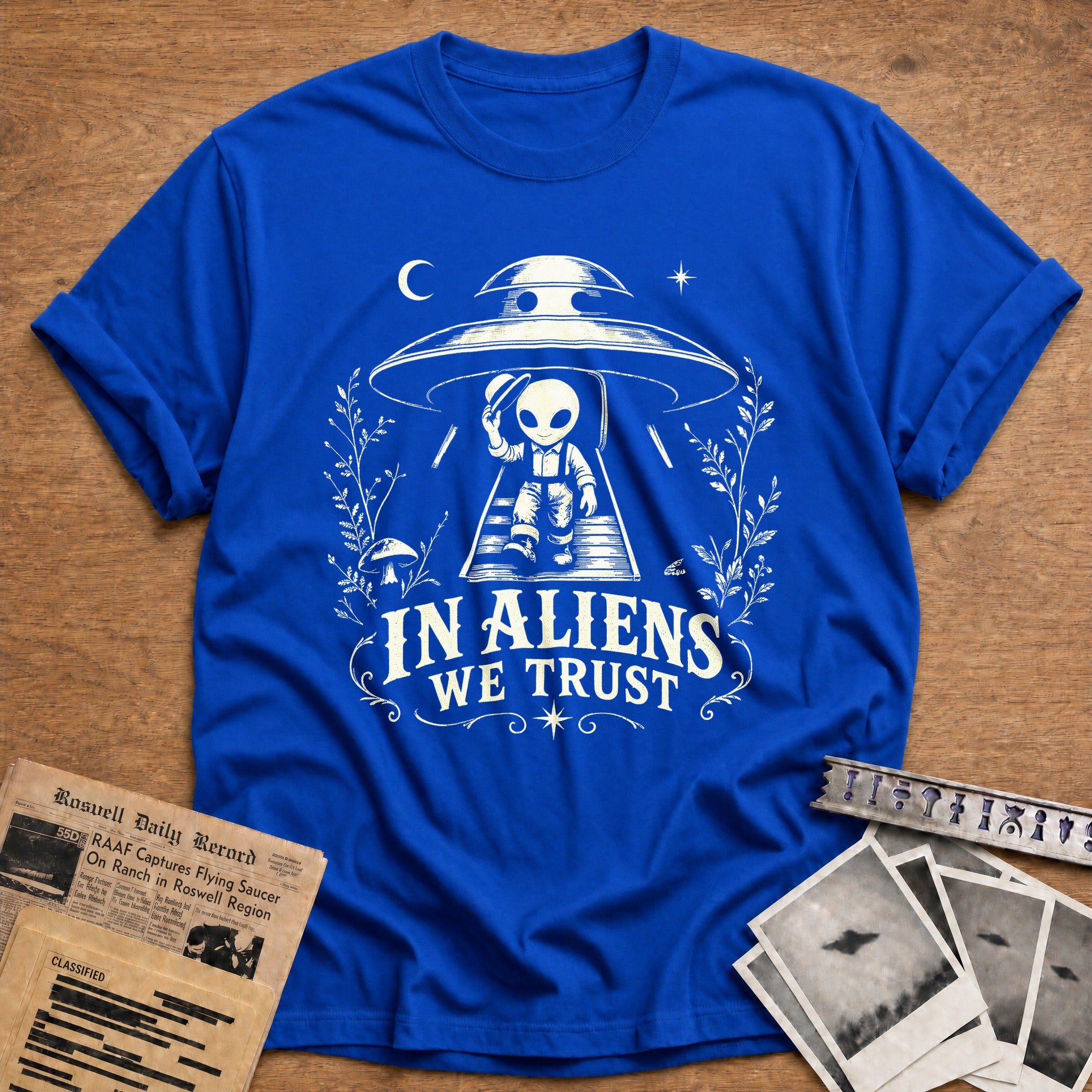 Aliens We Trust - Royal